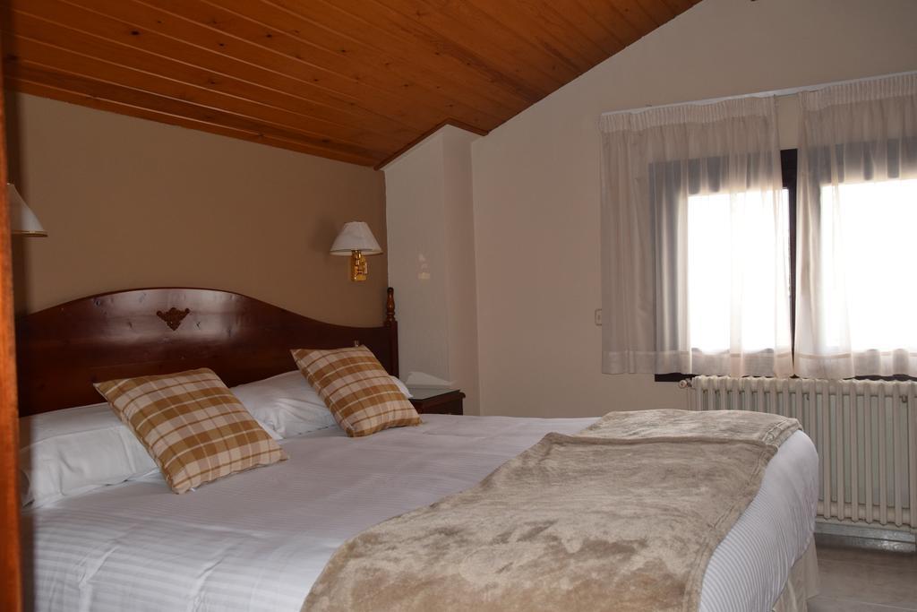 Hotel Roca Альп Екстер'єр фото