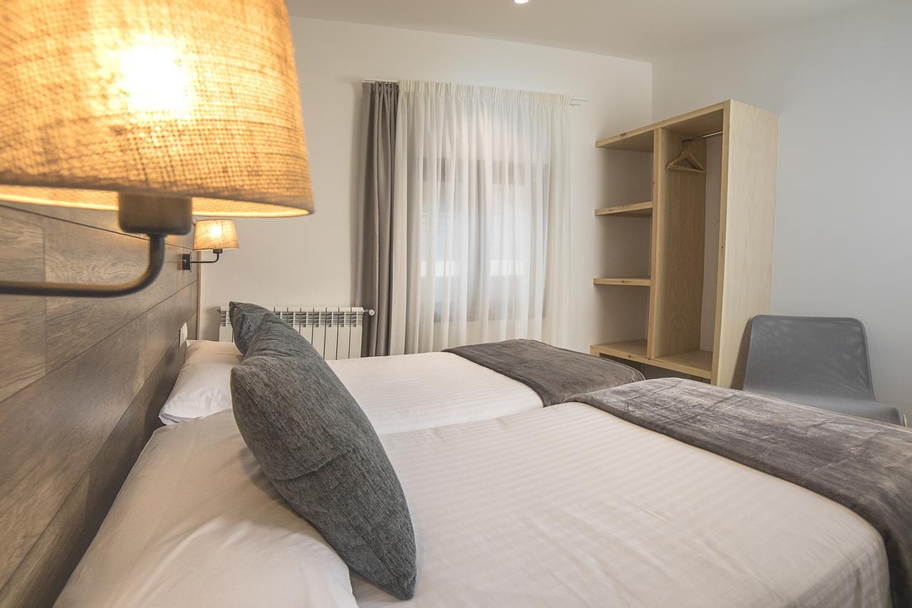 Hotel Roca Альп Екстер'єр фото